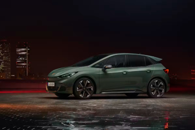 La nouvelle CUPRA Born VZ 100% électrique à découvrir chez Michaël Mazuin